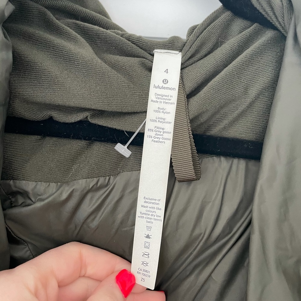 ❌SOLD❌Lululemon Long Cloudscape Wrap Coat Long - Picture 3 of 11